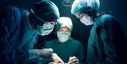 Exámenes-antes-de-la-cirugía-para-una-operación-segura